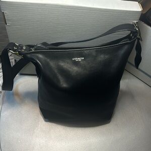 COACH 🐎 Vintage Genuine Leather Crossbody Bag Silver Hardware Gorgeous!!